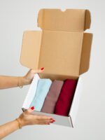 ⁦مجموعة حين تلامس الورود السماء⁩ - الصورة ⁦2⁩