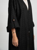 ⁦عباية بوهيمي بقصة عادية زهرة ركامة أسود⁩ - الصورة ⁦5⁩