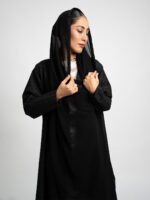 ⁦عباية نص كلوش بتلات ركامة أسود⁩ - الصورة ⁦4⁩