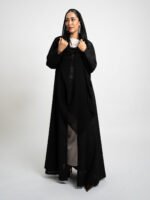 ⁦عباية نص كلوش بتلات ركامة أسود⁩ - الصورة ⁦5⁩