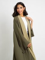 ⁦عباية فلوستايل درجات الزيتي⁩ - الصورة ⁦5⁩