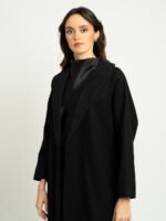 ⁦عباية بدون طرحة سوت أسود مخطط⁩ - الصورة ⁦2⁩