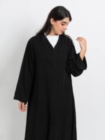 ⁦عباية نص كلوش مقفلة أسود⁩ - الصورة ⁦6⁩