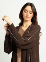 ⁦عباية نص كلوش خطوط السلسلة بني داكن⁩ - الصورة ⁦6⁩