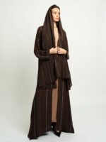 ⁦عباية نص كلوش خطوط السلسلة بني داكن⁩ - الصورة ⁦7⁩