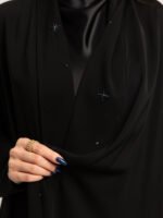 ⁦عباية نص كلوش ليالي نجد بكولة أسود⁩ - الصورة ⁦5⁩