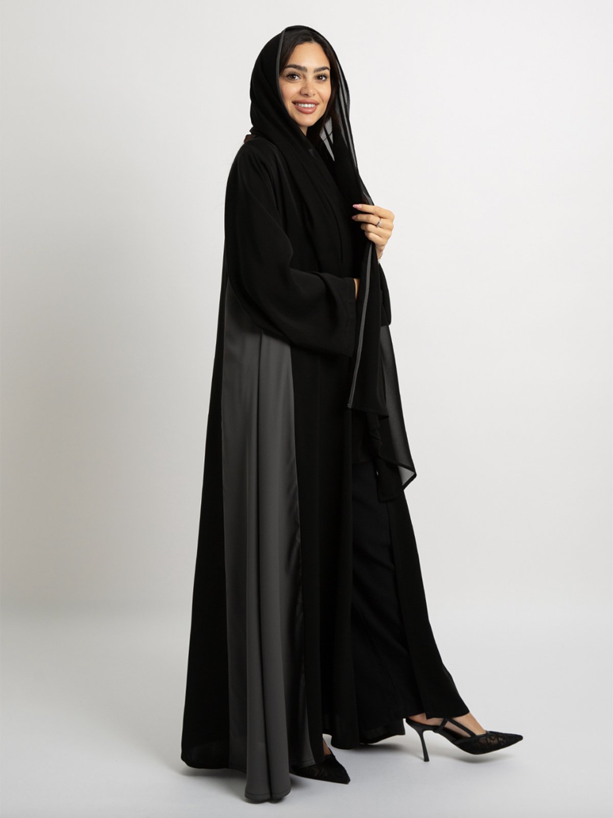 28009fw258saplbk-black-with-gray-princess-a-cut-abaya-half-cloche-a-cut-long-open-abaya-in-crepe-fabric-2-base2.jpg عباية نص كلوش برنسيس أسود ورمادي - الصورة 1