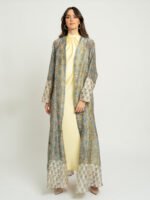 ⁦عباية نص كلوش عاصفة الورد اخضر باهت⁩ - الصورة ⁦2⁩