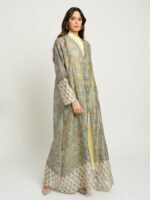 ⁦عباية نص كلوش عاصفة الورد اخضر باهت⁩ - الصورة ⁦3⁩