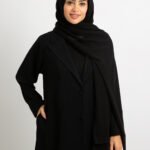 عباية نص كلوش سوت لف أسود