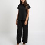 طقم خفيف أسود