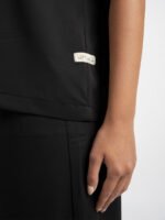 ⁦طقم خفيف أسود⁩ - الصورة ⁦3⁩