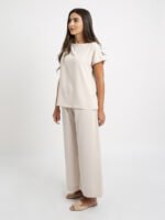 ⁦طقم خفيف بيج فاتح⁩ - الصورة ⁦2⁩