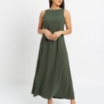 فستان طويل خفيف بلا أكمام - زيتي